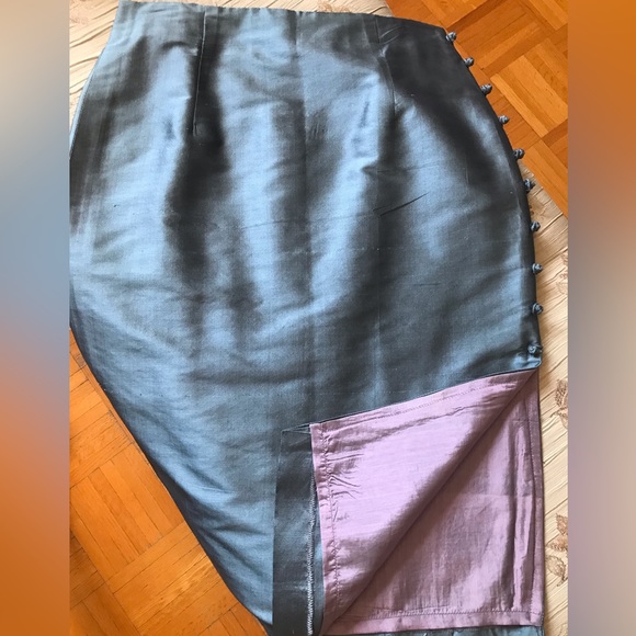 Elegant 2-piece silk set - Picture 13 of 16